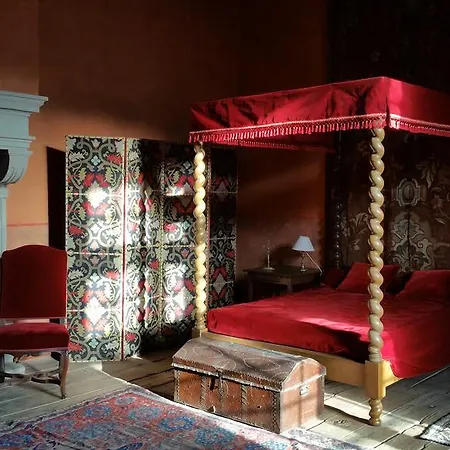 Chateau De Maisonseule Saint-Basile