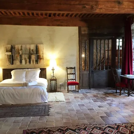 Chateau De Maisonseule 3*